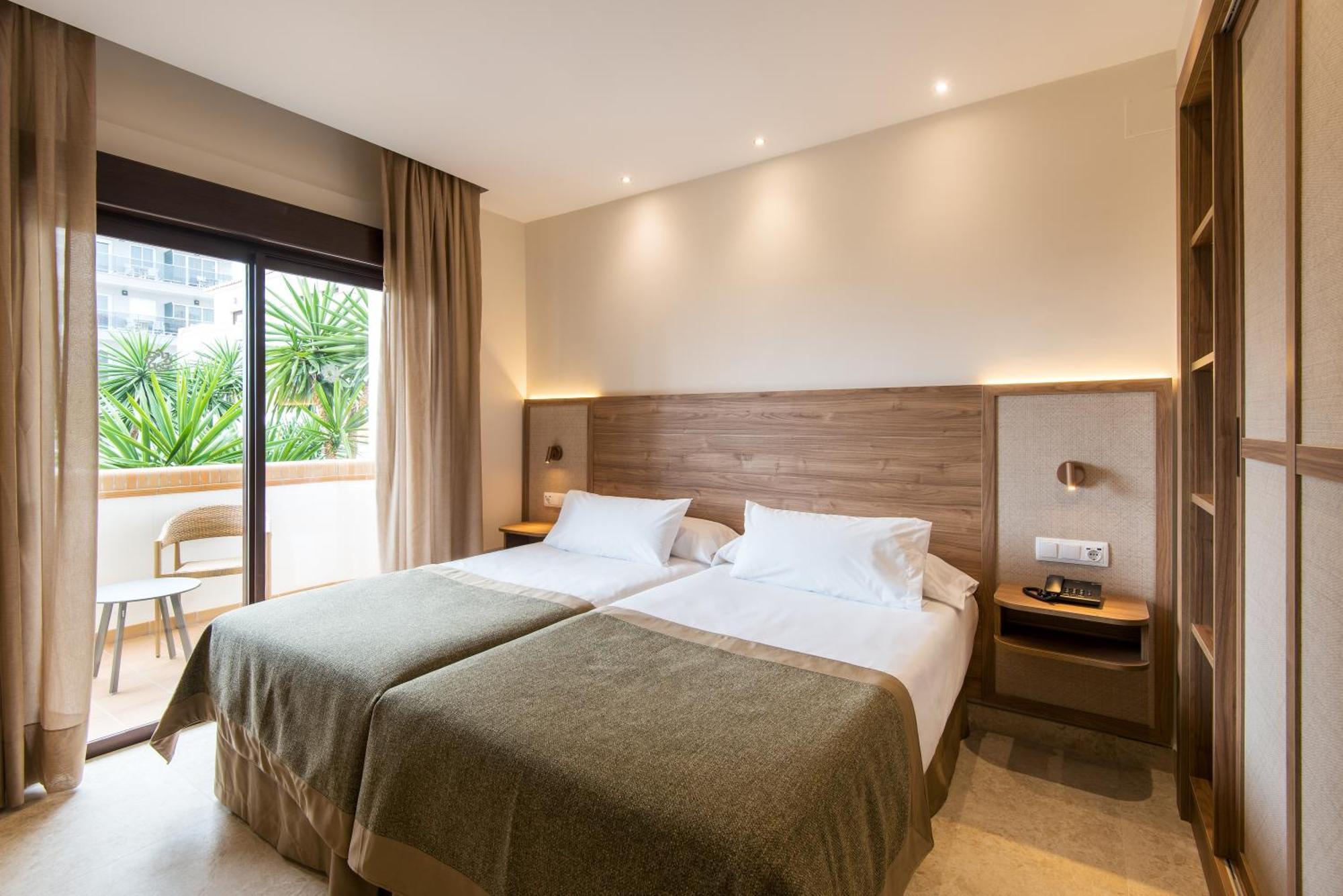 Hotel Tarik Torremolinos Exteriör bild